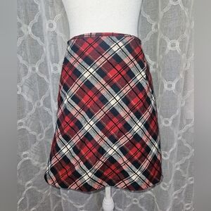 ARULA Red and Black Plaid A-Line Skirt - Size 1X